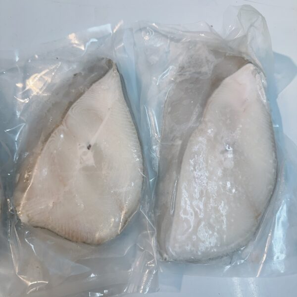 厚切無肚洞扁鱈(大比目魚)無肚洞  鮮嫩多汁 超美味！